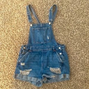Short overalls